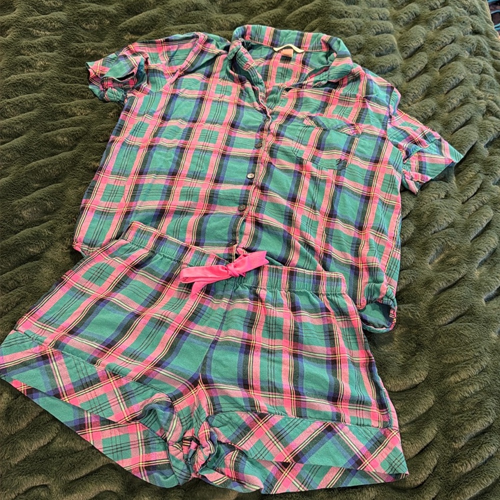 Victorias Secret Pajama Set - Plaid